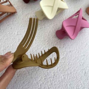 گیره انبری پلاستیکیcl156