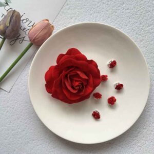 گیره بزرگ گل رزgb111